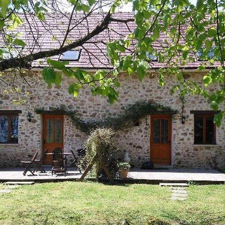 Gite du Sorbier Le Chalard Exterior foto